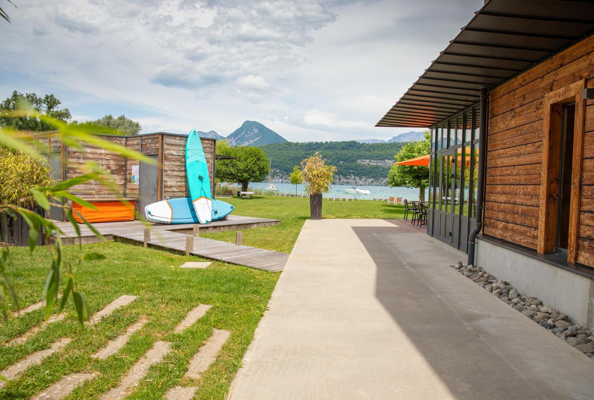 Le Petit Letraz Hotel Duingt Exterior foto