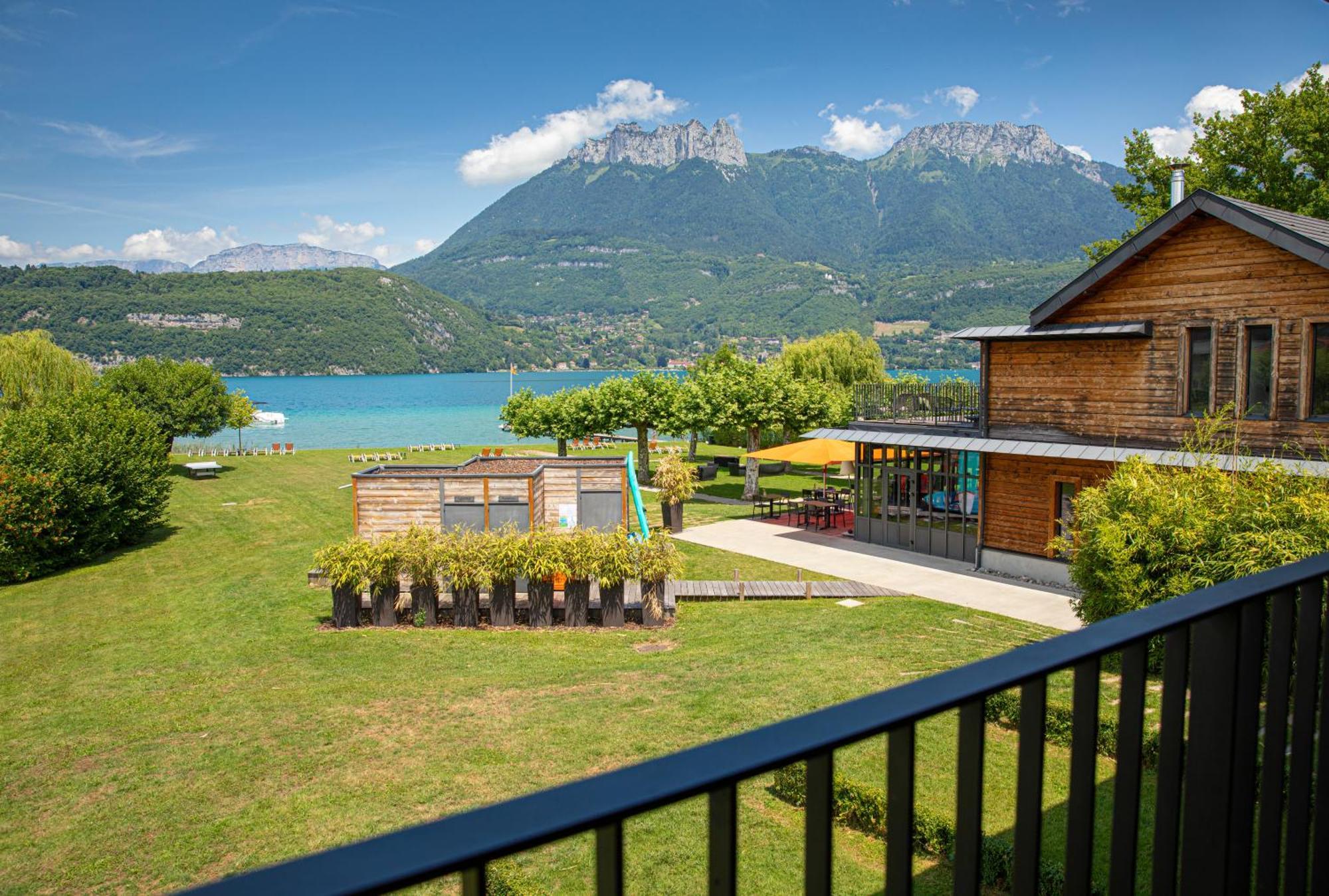 Le Petit Letraz Hotel Duingt Exterior foto